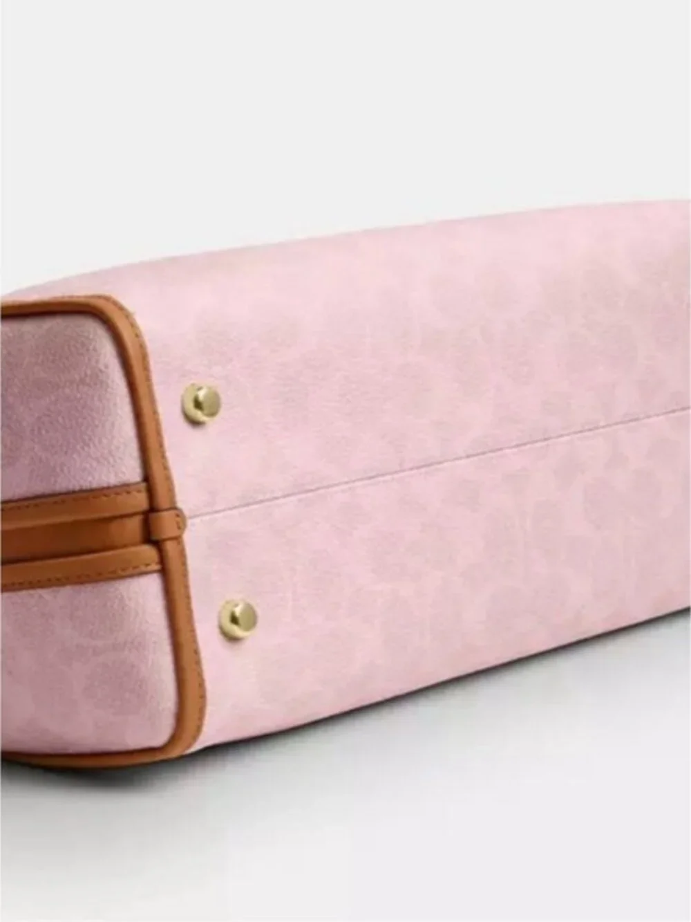 NEW Coach Erin Shoulder Bag In Signature Canvas With Charms NWT - Picture 4 of 10